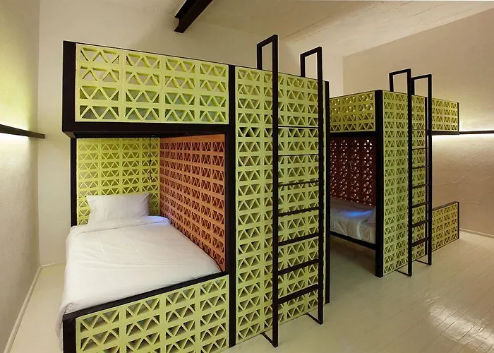 Downtown Hotel 5*
