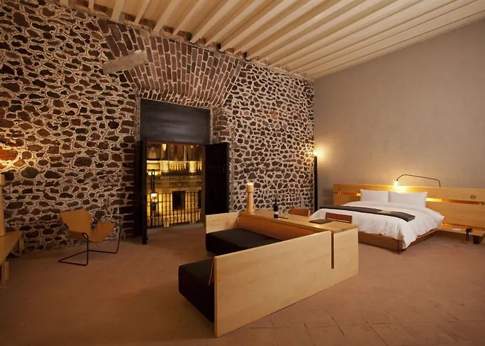 Hotel Downtown 5*