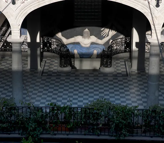 Hotel Downtown Mexico City